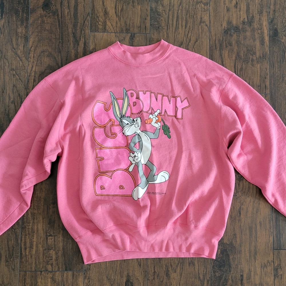 Vintage graphic crew neck